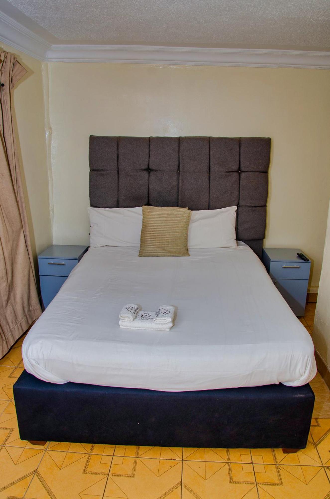 Riverstone Guest Lodge Harare Exteriör bild