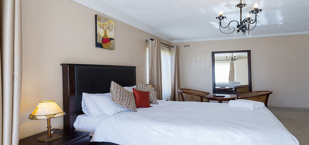 Riverstone Guest Lodge Harare Exteriör bild
